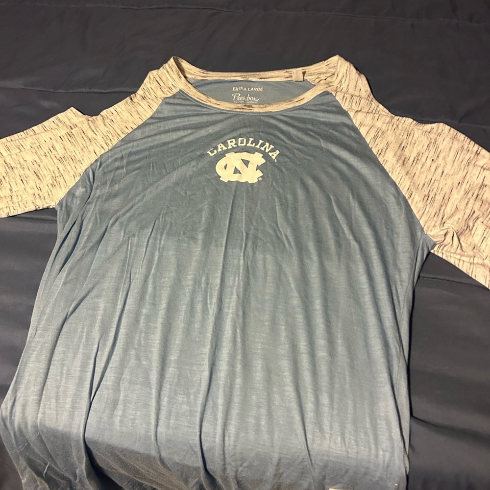 UNC Tar Heels - 3/4 sleeve T-shirt